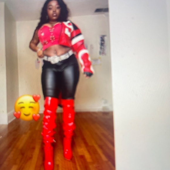 CUCCO THIGH HIGH RED PATENT LEATHER BOOTS 6(US) 36(EU) - Picture 15 of 15